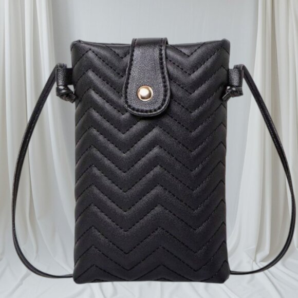 New Black Quilted Crossbody Mini Bag with Chevron Pattern - Picture 1 of 6